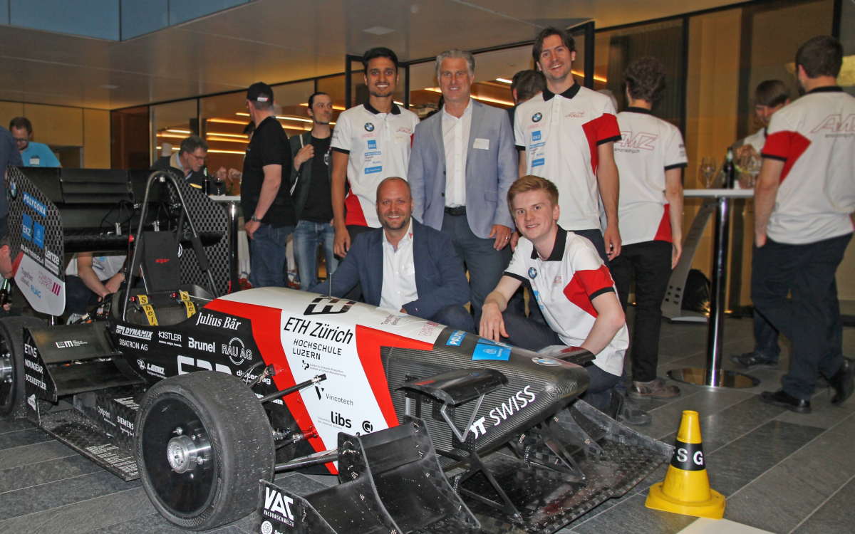 Axalta wspiera stowarzyszenie studenckie Academic Motorsports Club Zurich (AMZ)